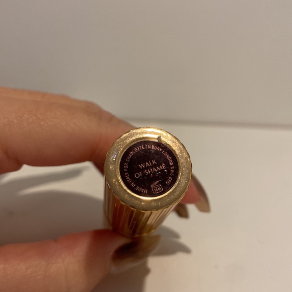 Charlotte Tilbury Matte  Lipstick- Color: Walk of Shame - Picture 4 of 4